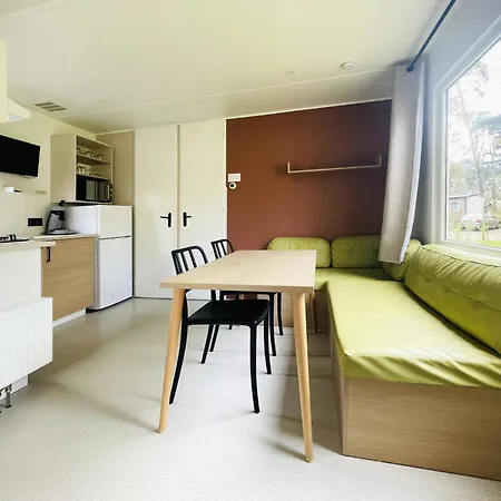 De Brenkberg-1 Holiday home *